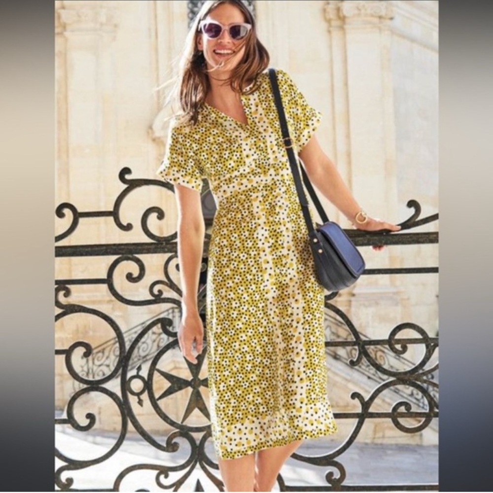 Boden Yellow Flutter Sleeve Sundress